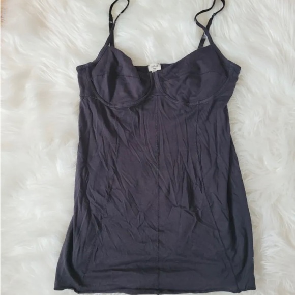 Wilfred Tank - Picture 1 of 6